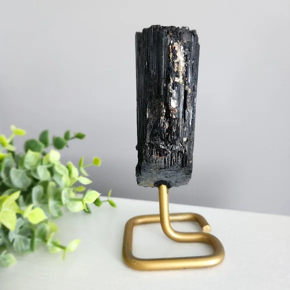Raw black tourmaline chunk on gold stand - crystal - Picture 4 of 10